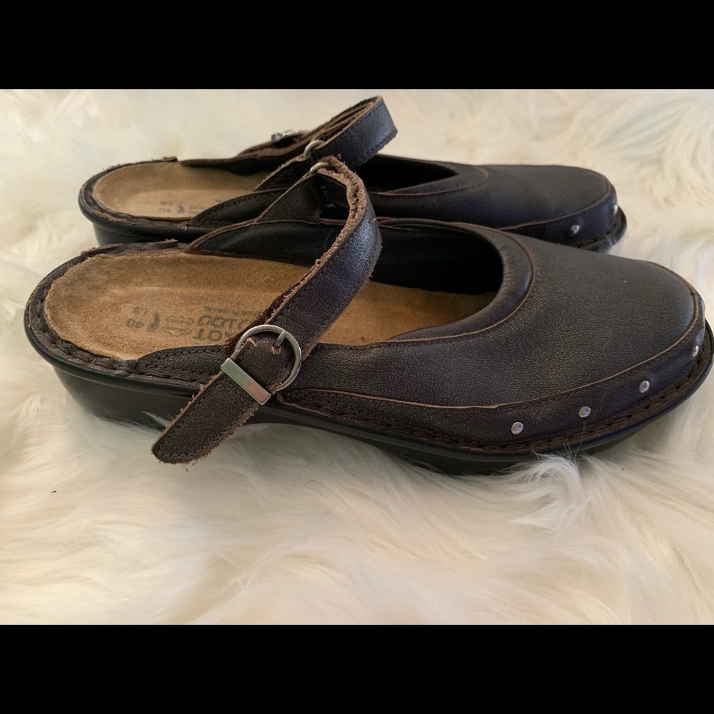 ⚜️ Naot Leather Clog’s Size 40 ⚜️ - Picture 7 of 9